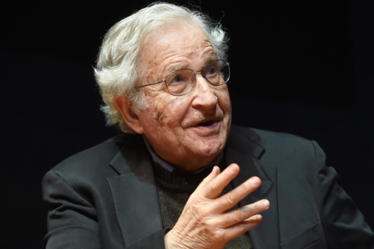 Noam Chomsky e a Crise na Democracia Americana